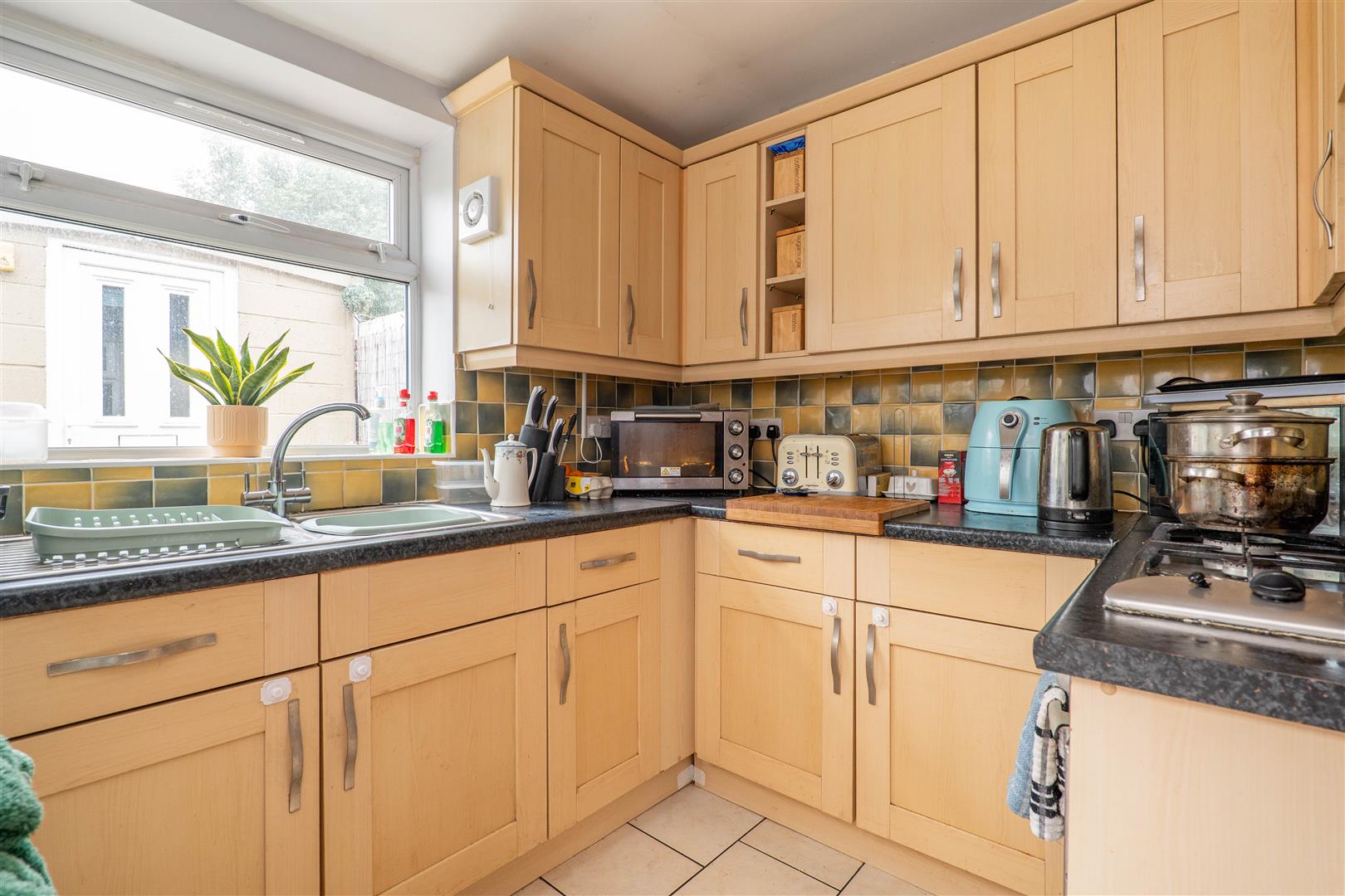 2 bed property in Howard Road, Chorley